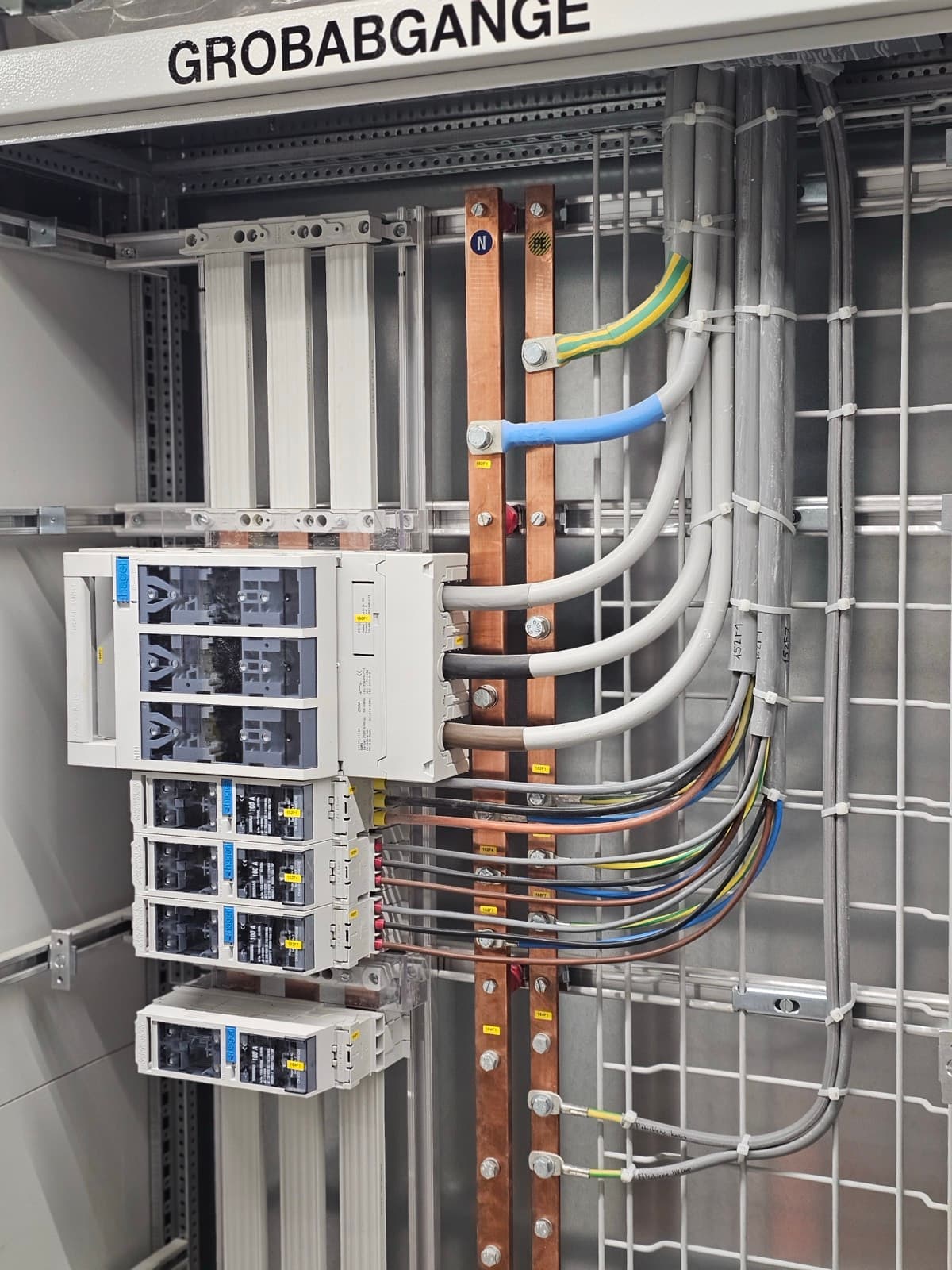 Gewerbe – Arbeitsbeispiel der Prime Elektro AG