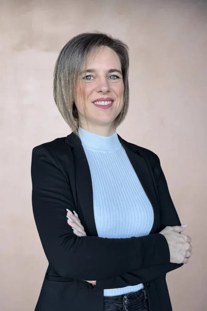Jessica Martinez, Treuhand (360 Virtus)